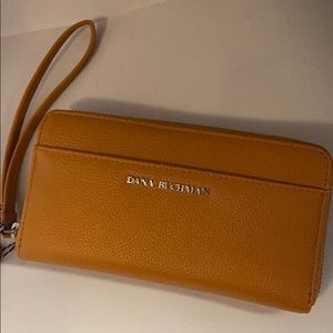 Dana Buchman wristlet
